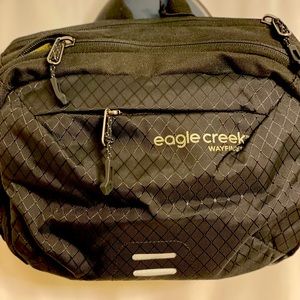 Eagle Creek Unisex Wayfinder Fanny Pack